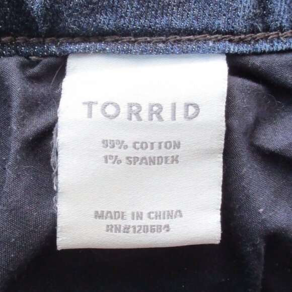 TORRID Jeans Size 18 Dark Blue Boyfriend Denim - Picture 6 of 7